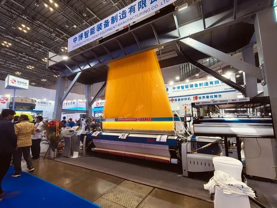 Decoration Fabric Sari Fabric Jacquard Loom High Speed Rapier Loom Weaving Machine Weaving Loom Matched with Jacquard Hook 380cm 420cm Running Speed 350rpm